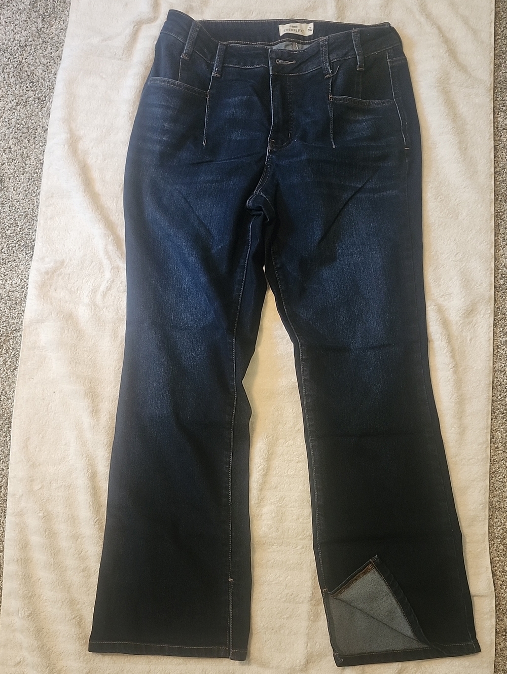 Women's Dark Blue Stretch Bootcut Jeans